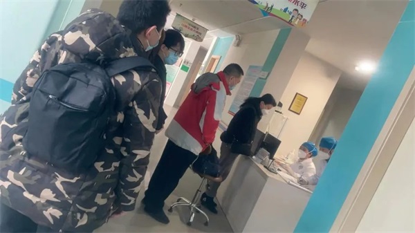 堅守“醫(yī)”線的春節(jié)“不歸人”！ 通用醫(yī)療醫(yī)護人員堅守崗位，保障春節(jié)(圖11)