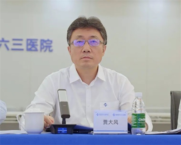 通用技術(shù)集團董事長、黨組書記于旭波一行調(diào)研通用醫(yī)療成都區(qū)域醫(yī)院(圖8)